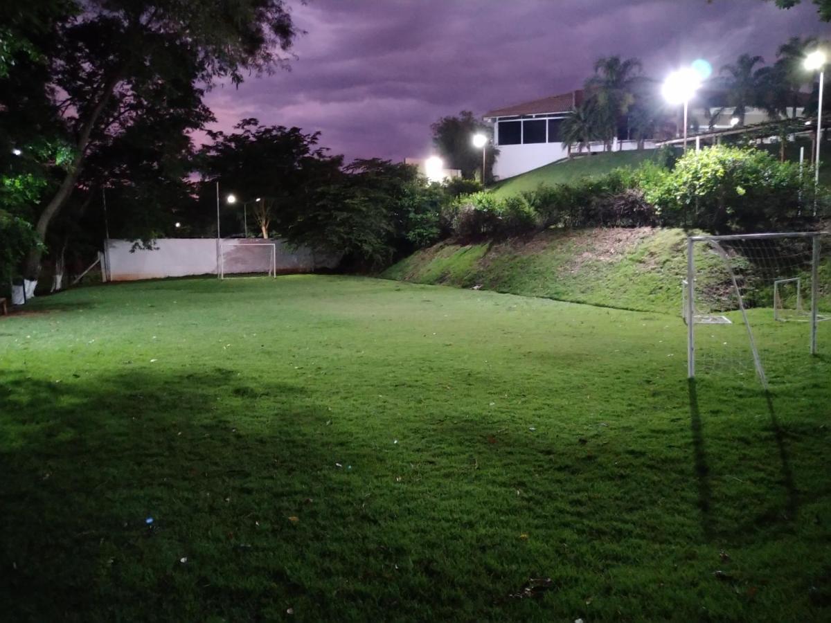 Apartamento Do Lago, Com Churrasqueira Privativa , Cozinha , Internet Banda Larga, Rampa Barco E Jet, Pesqueiro - B101 Caldas Novas Esterno foto